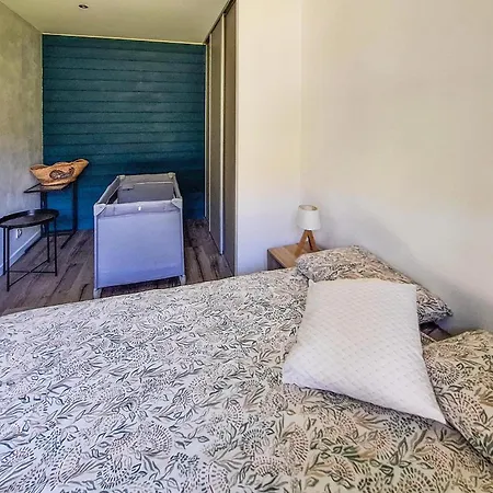 Cozy In With Wifi Holiday home